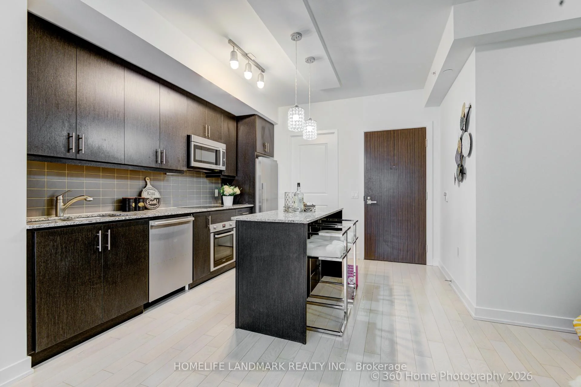 Photo 12 of Unit 2603, 1 The Esplanade, Toronto, Waterfront Communities — HOMEH