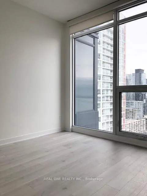 Photo 8 of Unit 2912, 70 Queens Wharf Road, Toronto, Waterfront Communities — HOMEH