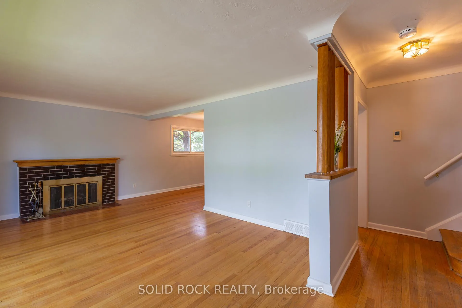 Photo 6 of Unit unit 1, 2763 Kelly Avenue, Ottawa, Queensway Terrace North — HOMEH