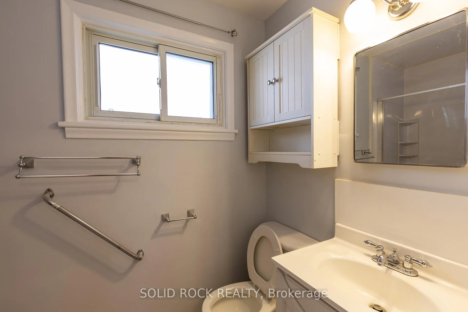 Photo 14 of Unit unit 1, 2763 Kelly Avenue, Ottawa, Queensway Terrace North — HOMEH