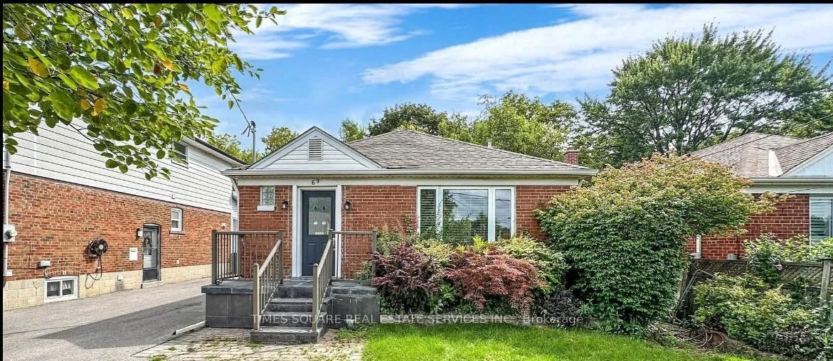Front of Unit (Bsmt), 69 Ellington Drive