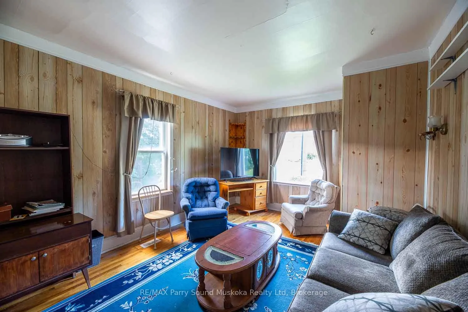 Photo 5 of 130 Queen Street, Burk's Falls — HOMEH