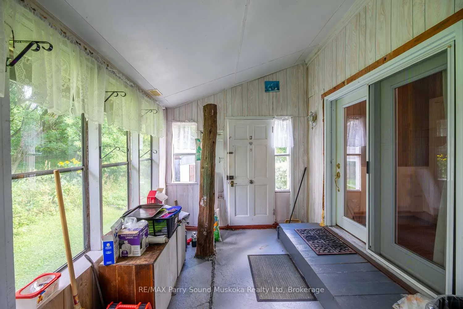 Photo 7 of 130 Queen Street, Burk's Falls — HOMEH