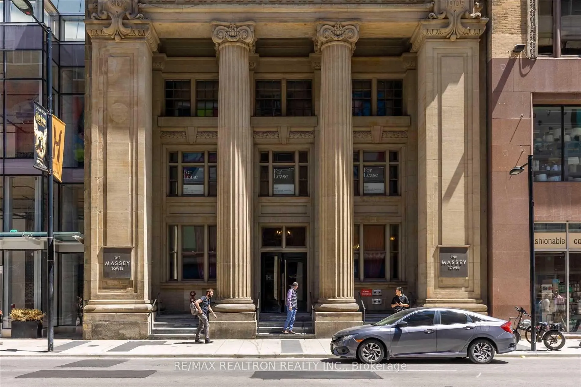 Photo 2 of Unit 1603, 197 Yonge Street, Toronto, Church-Yonge Corridor — HOMEH
