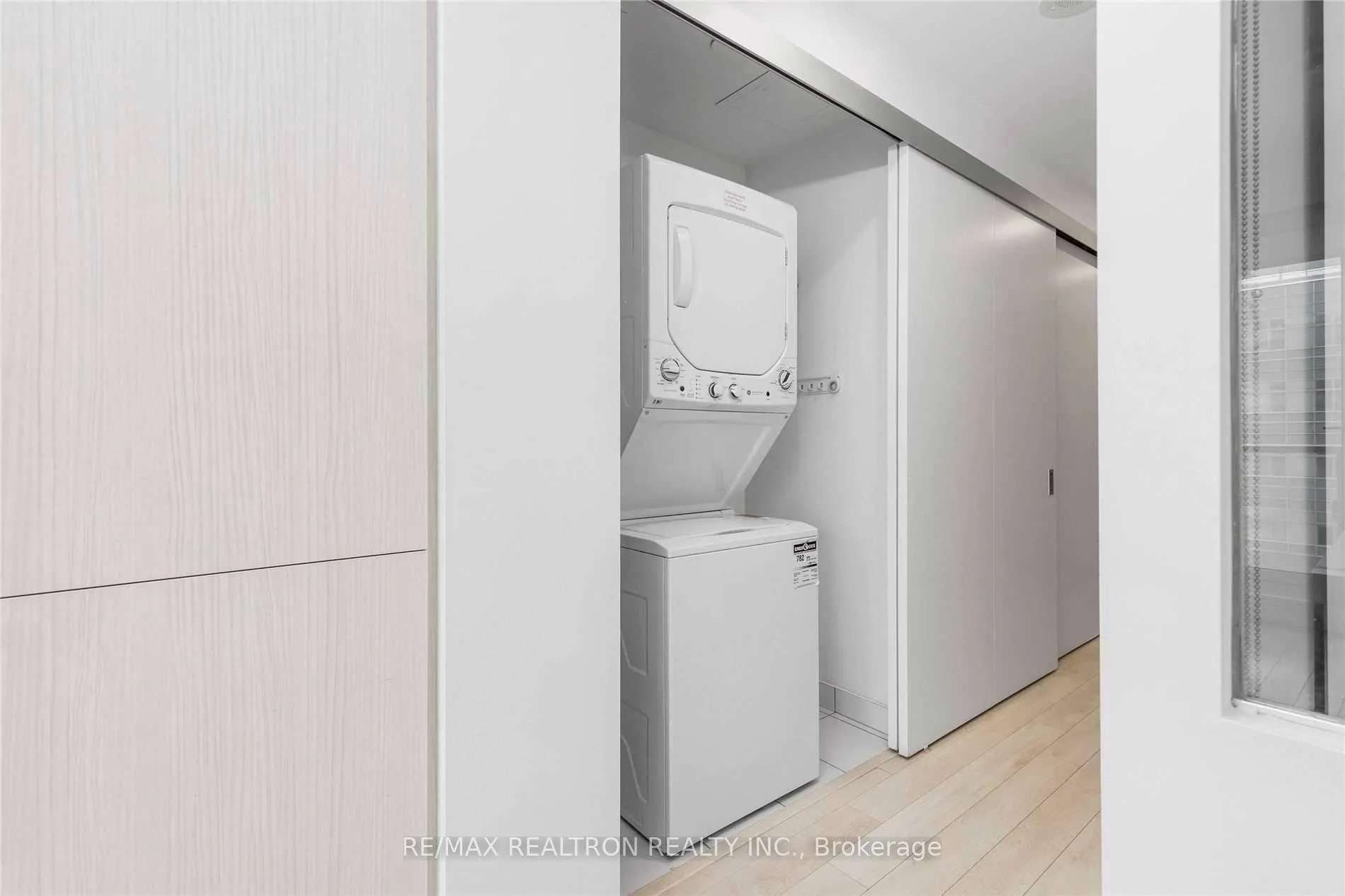 Photo 22 of Unit 1603, 197 Yonge Street, Toronto, Church-Yonge Corridor — HOMEH