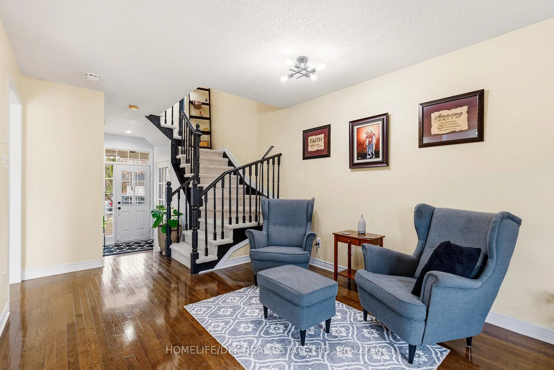 Photo 6 of 59 Saddlesmith Circle, Ottawa, Kanata - Emerald Meadows/Trailwest — HOMEH