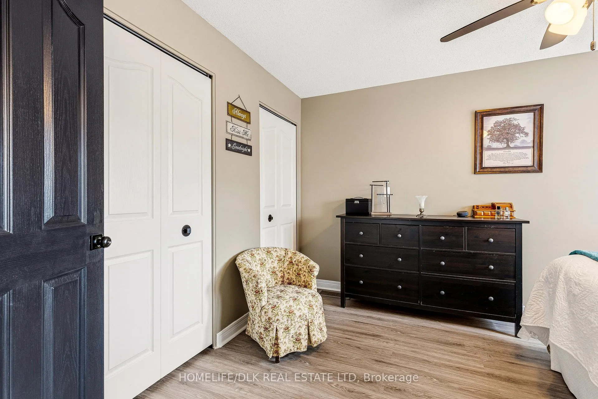 Photo 19 of 59 Saddlesmith Circle, Ottawa, Kanata - Emerald Meadows/Trailwest — HOMEH