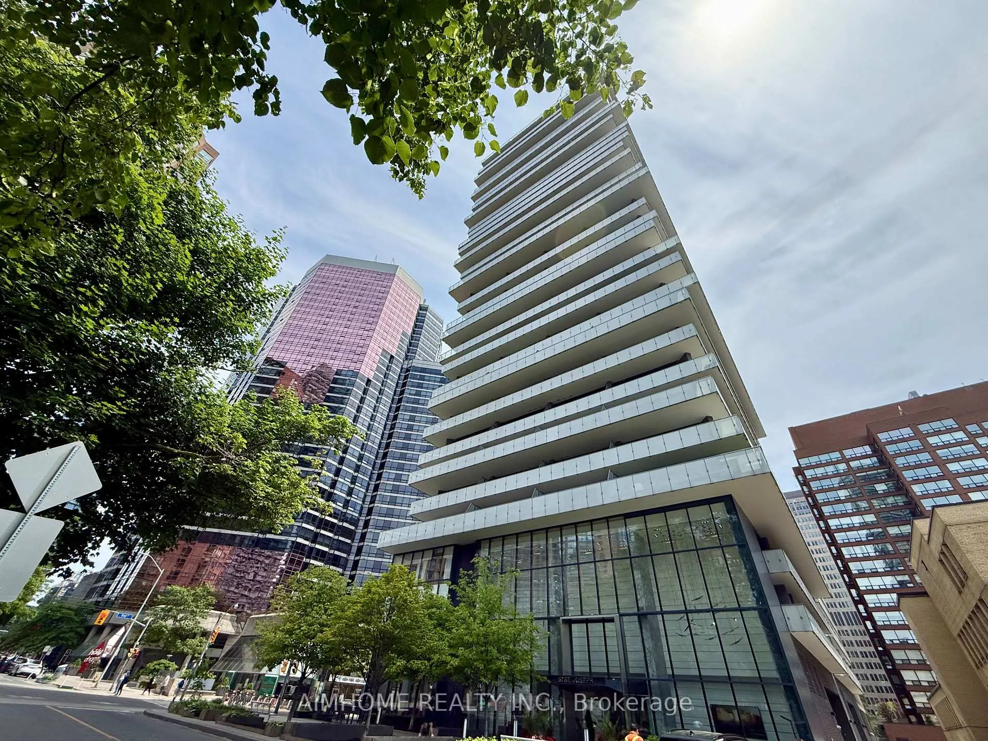 Photo 2 of Unit 2902, 57 St Joseph Street, Toronto, Bay Street Corridor — HOMEH