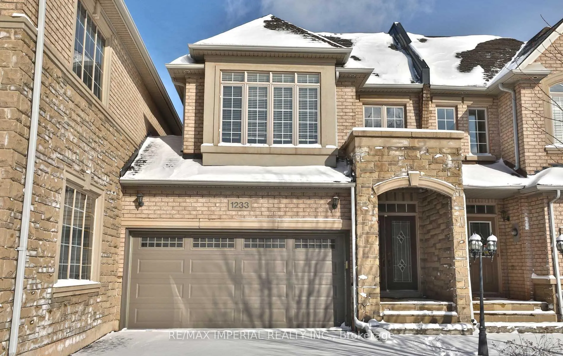 Front of 1233 Agram Drive