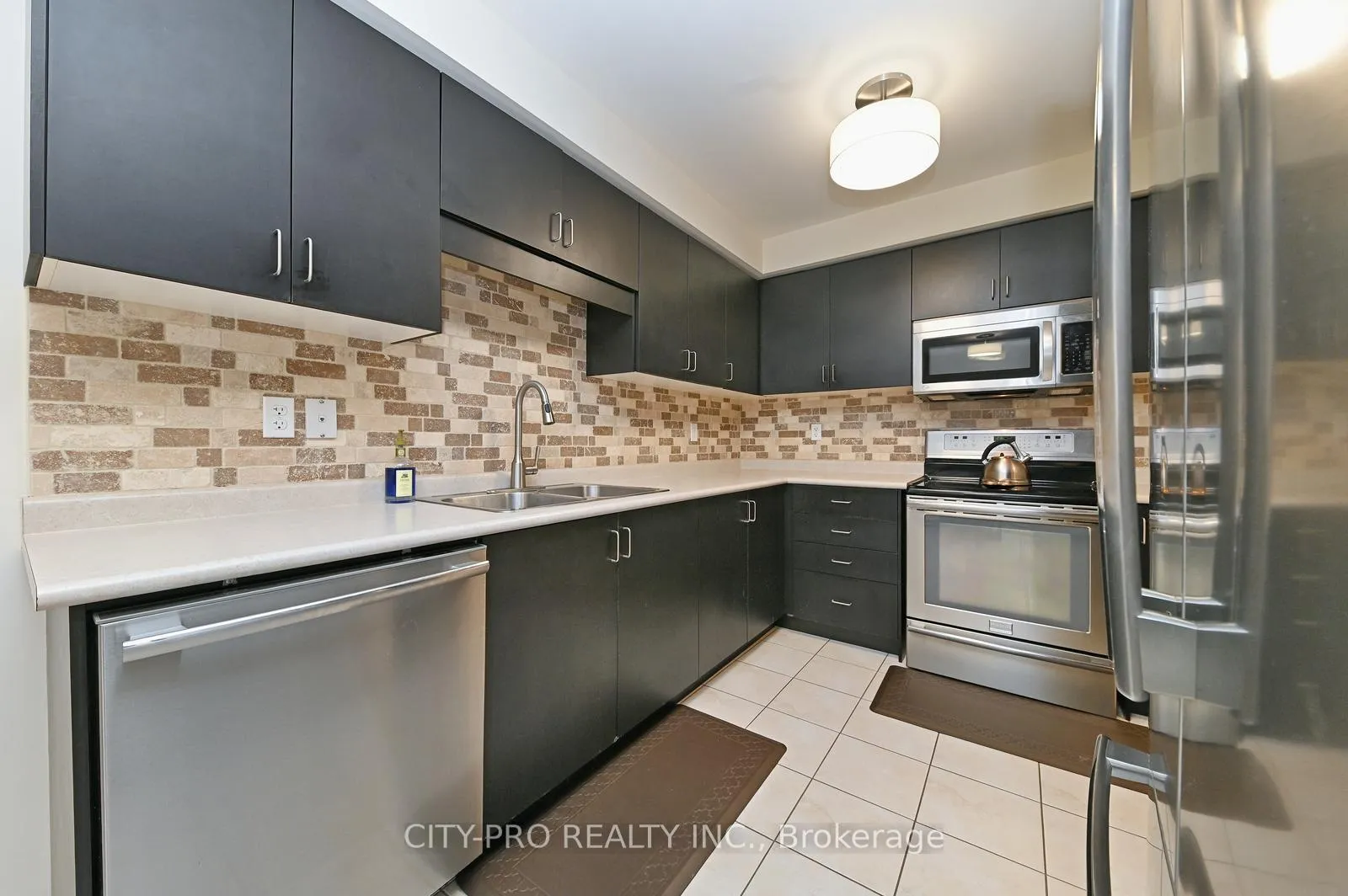 Photo 15 of 230 Duncan Lane, Milton, Scott — HOMEH