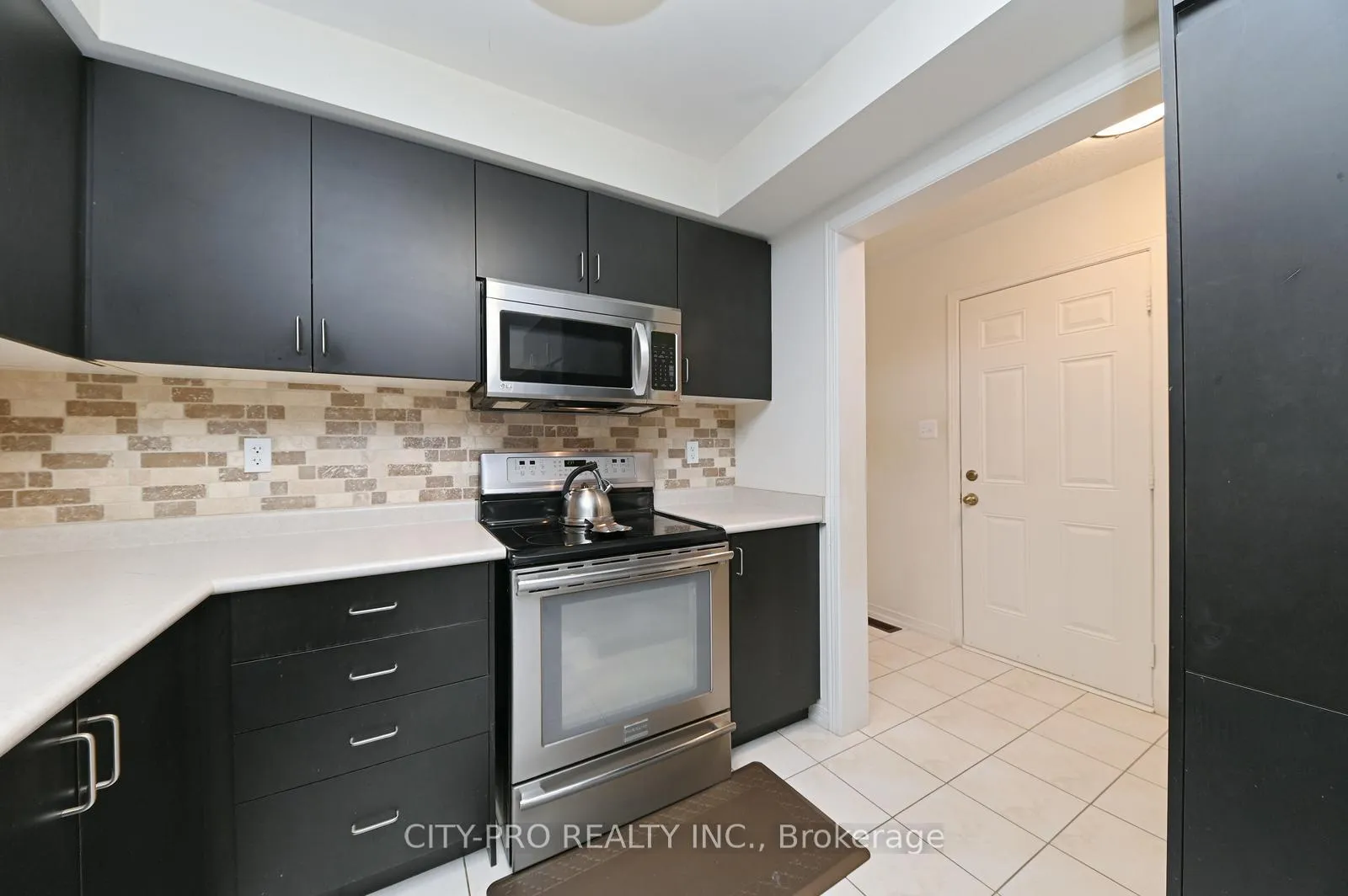 Photo 17 of 230 Duncan Lane, Milton, Scott — HOMEH