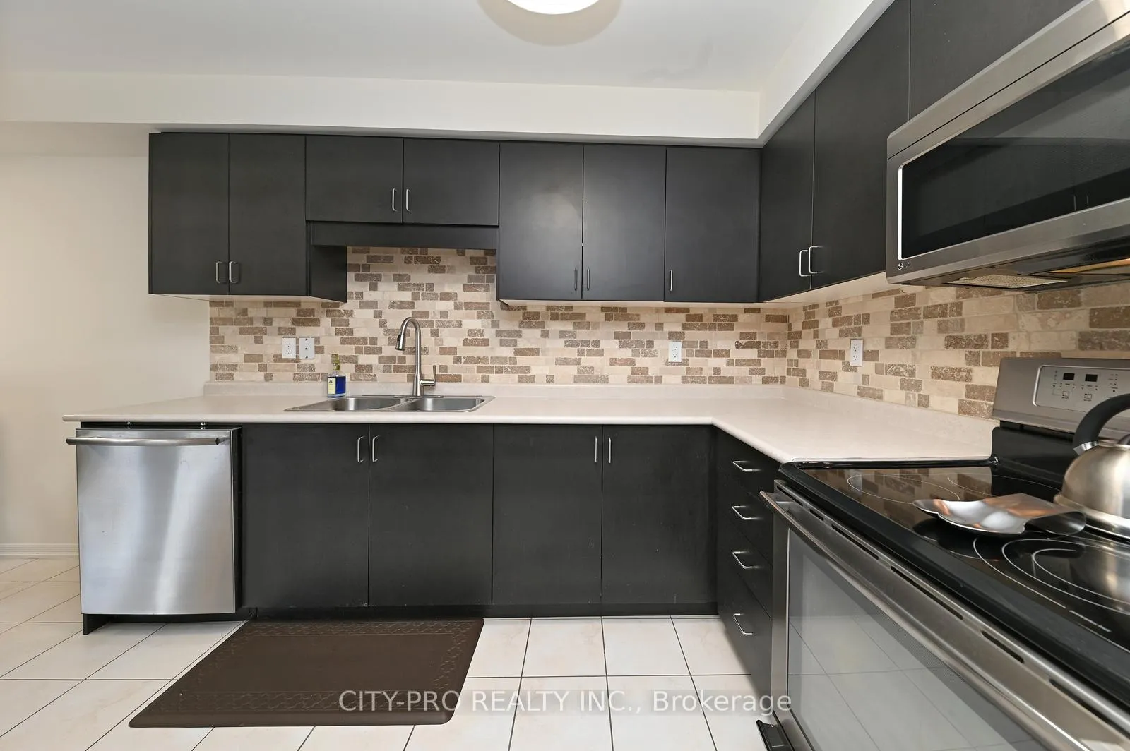 Photo 19 of 230 Duncan Lane, Milton, Scott — HOMEH
