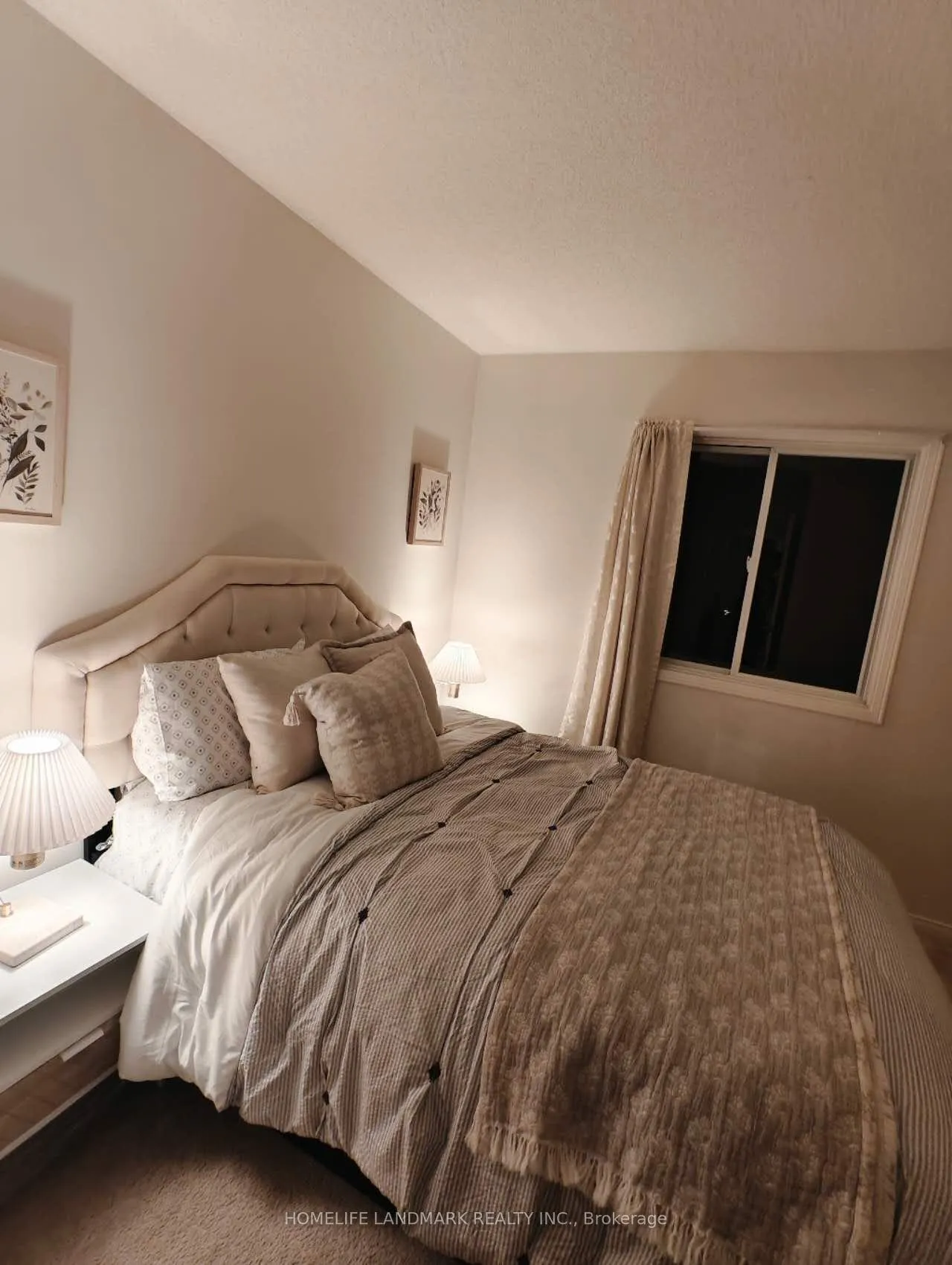 Photo 7 of Unit 57, 119 William Curtis Circle, Newmarket, Gorham-College Manor — HOMEH