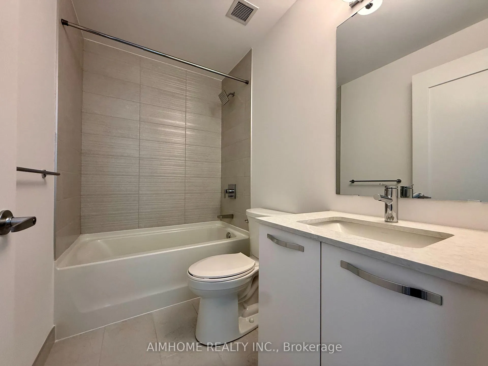 Photo 4 of Unit 1521, 75 James Street S, Hamilton, Corktown — HOMEH