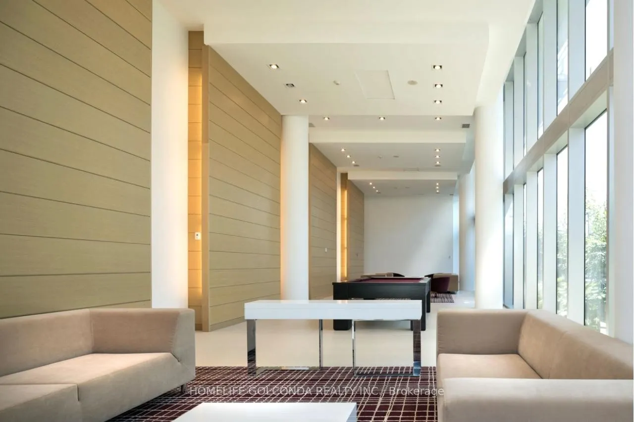 Photo 4 of Unit 624, 29 Queens Quay E, Toronto, Waterfront Communities — HOMEH