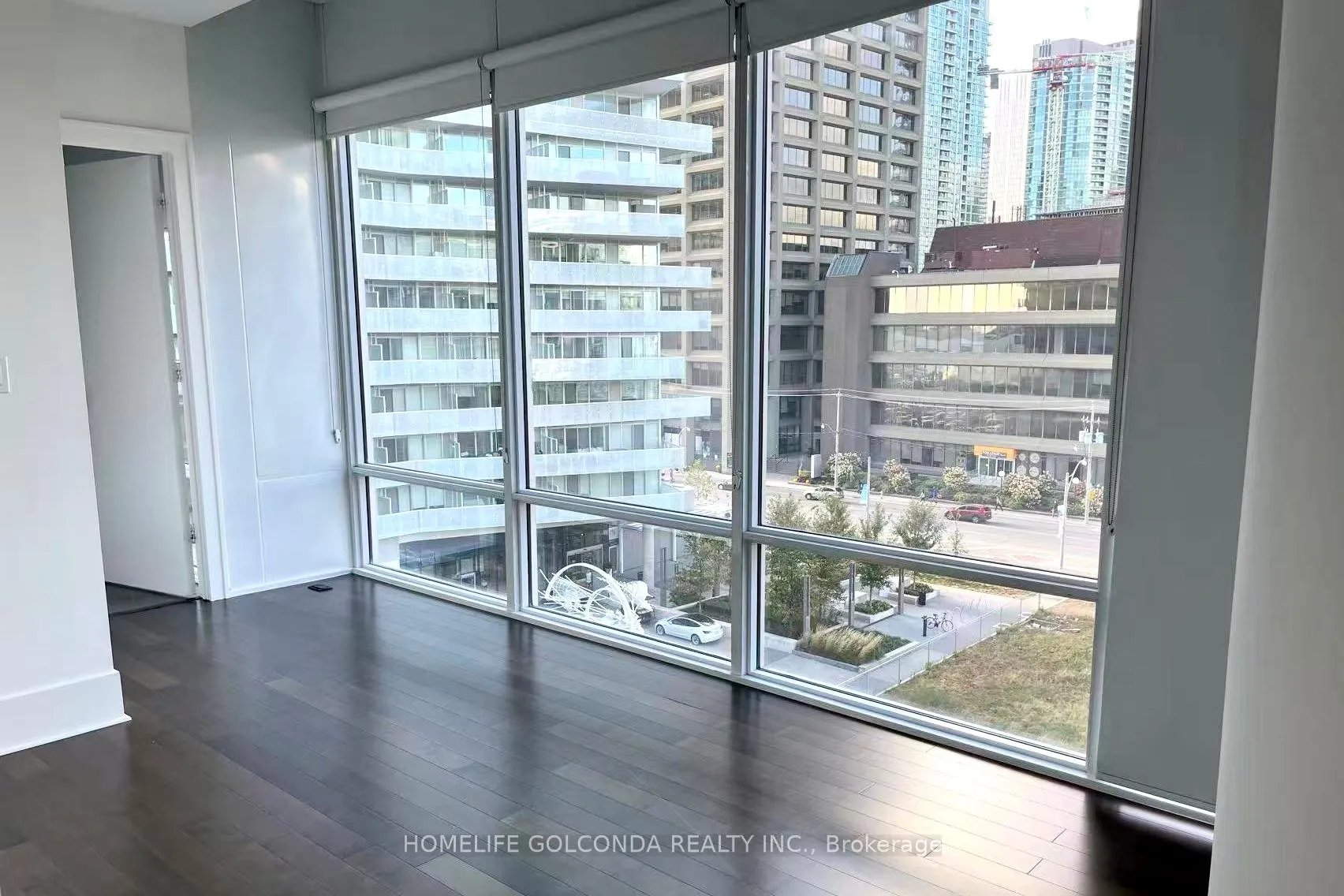 Photo 9 of Unit 624, 29 Queens Quay E, Toronto, Waterfront Communities — HOMEH