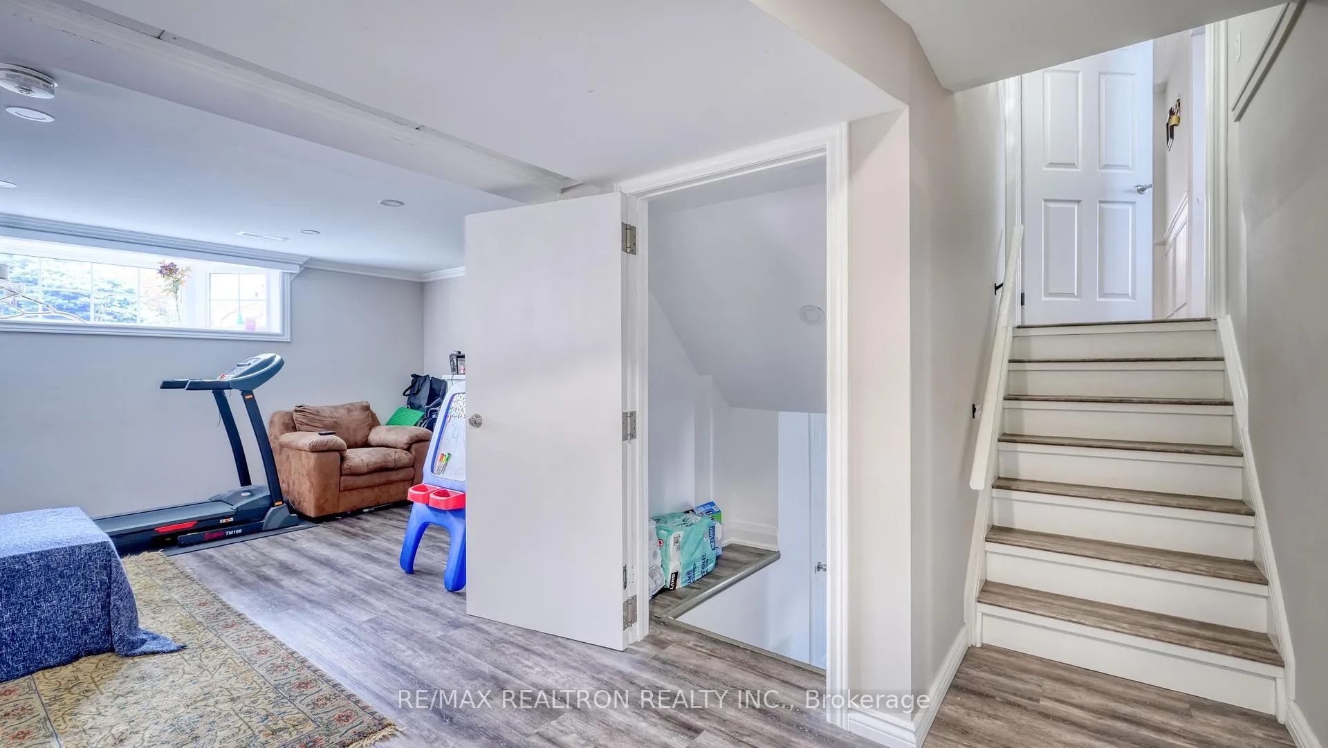 Photo 9 of Unit Bsmt, 785 Sundance Circle, Oshawa, Northglen — HOMEH