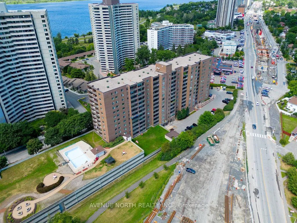 Front of Unit 708, 1100 Ambleside Drive