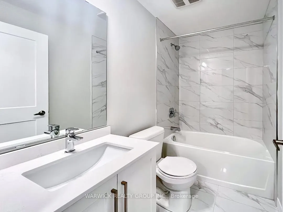 Photo 5 of Unit 1815, 15 Queen Street S, Hamilton, Central — HOMEH