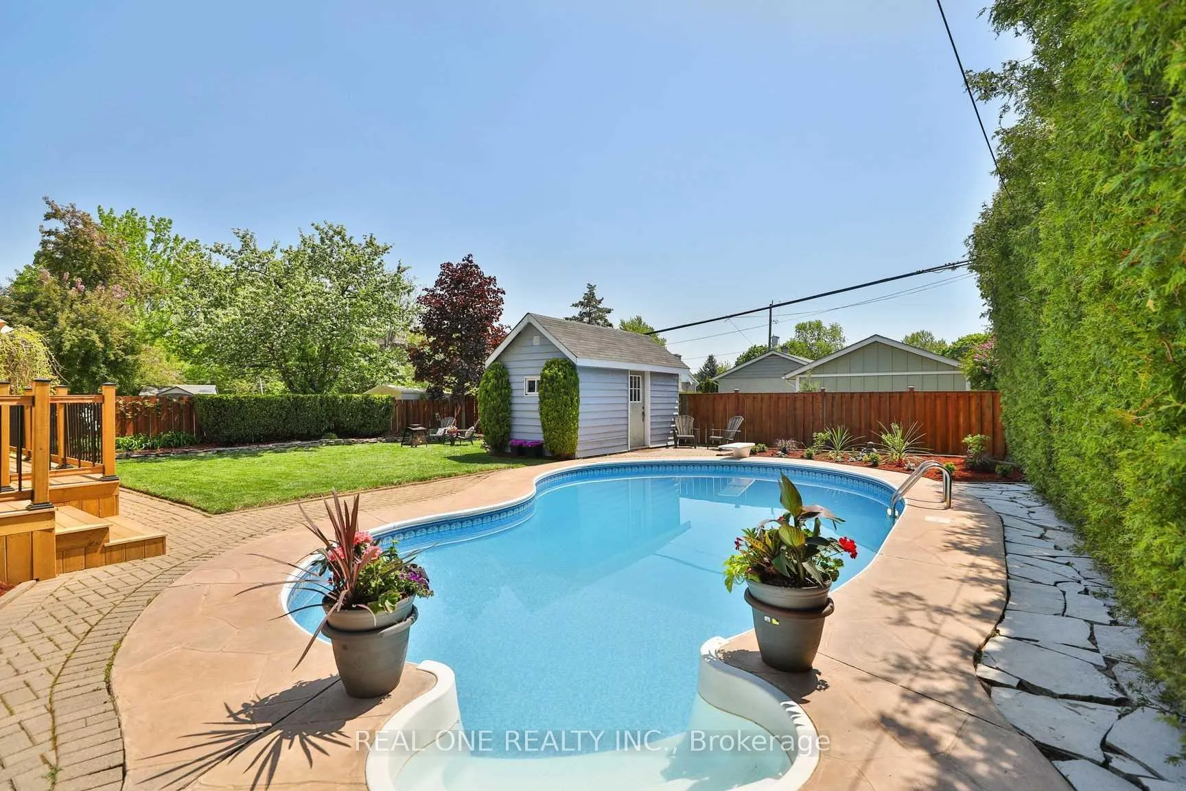 Photo 27 of 130 Mayfield Drive, Oakville, College Park — HOMEH