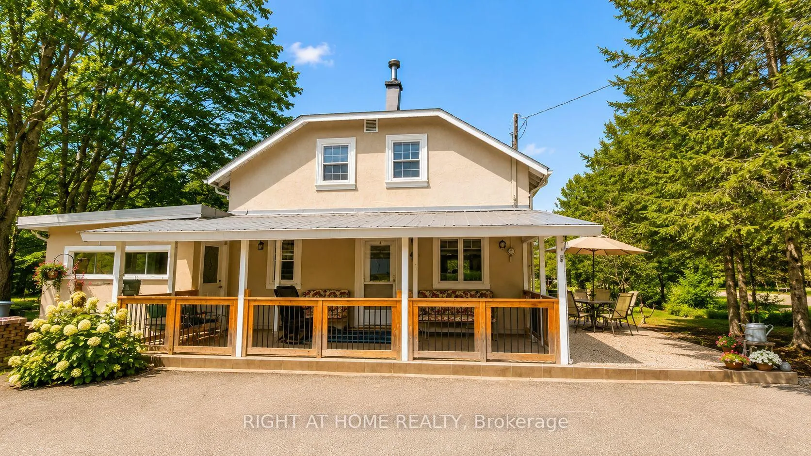 Photo 2 of 640 Tiny Beaches Road N, Tiny, Rural Tiny — HOMEH