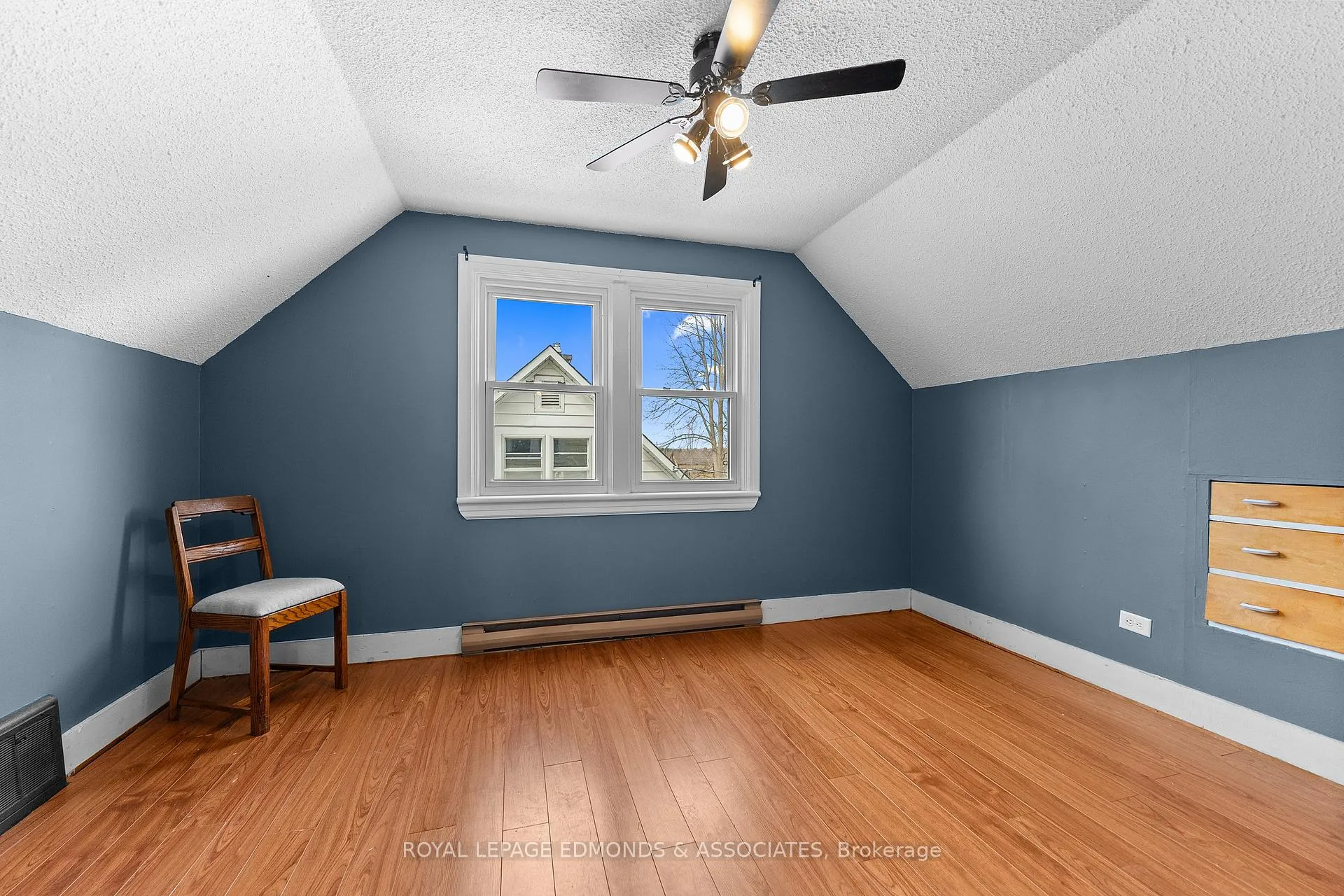 Photo 21 of 286 Chamberlain Street, Pembroke — HOMEH