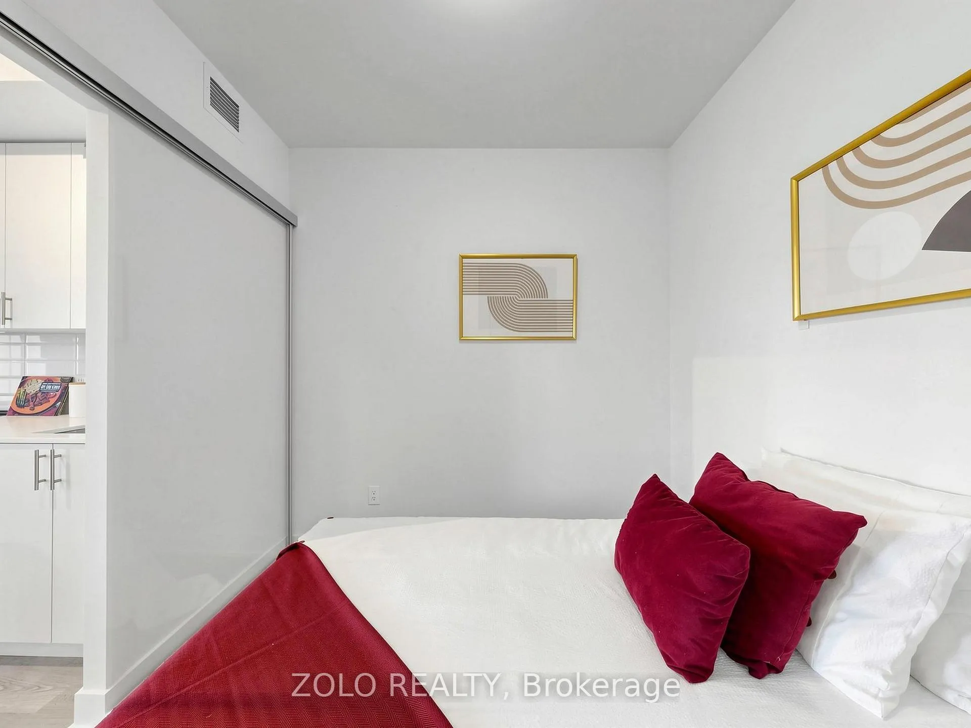 Photo 18 of Unit 315, 2550 Simcoe Street N, Oshawa, Windfields — HOMEH