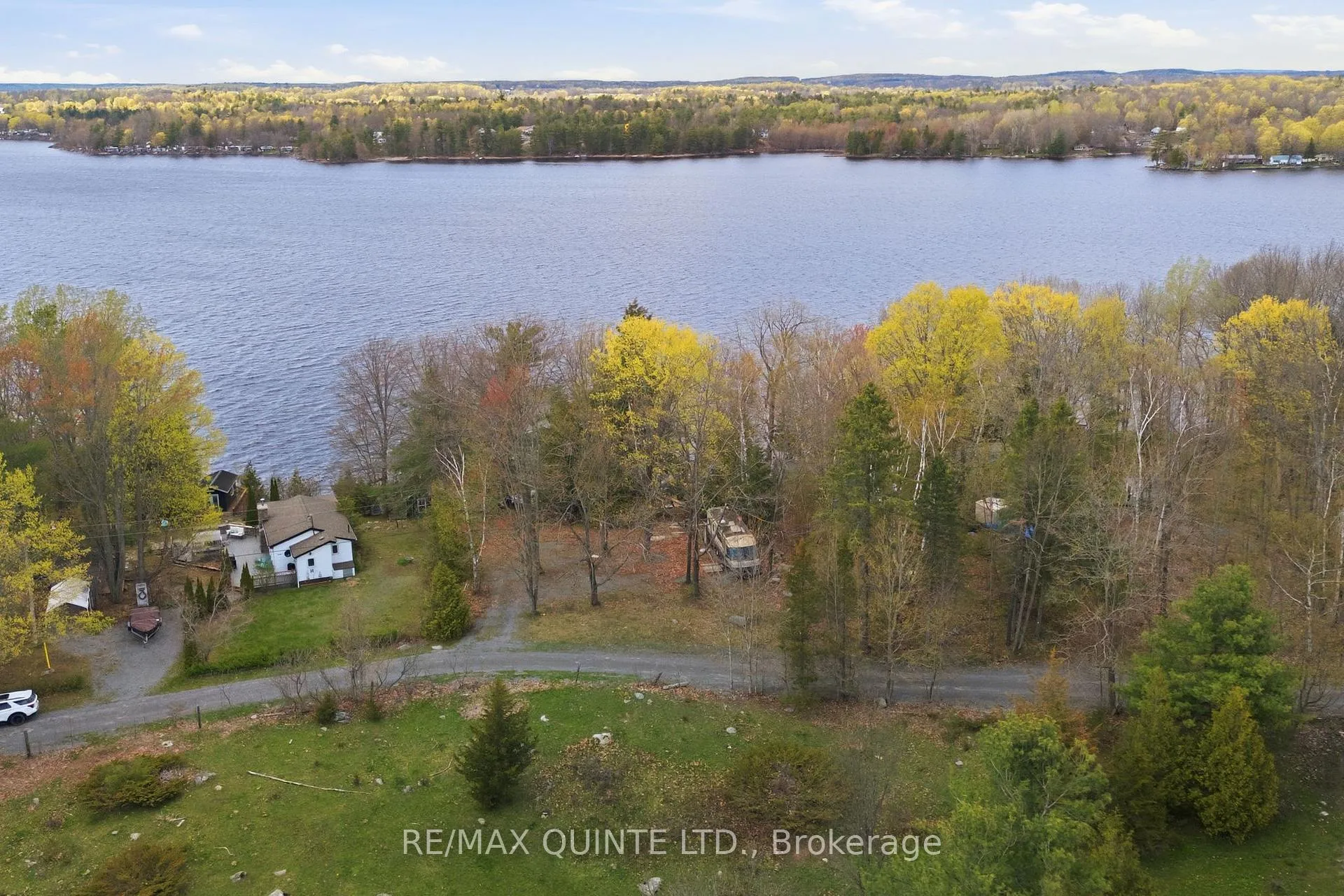 Photo 3 of 165 Retriever Lane, Centre Hastings — HOMEH