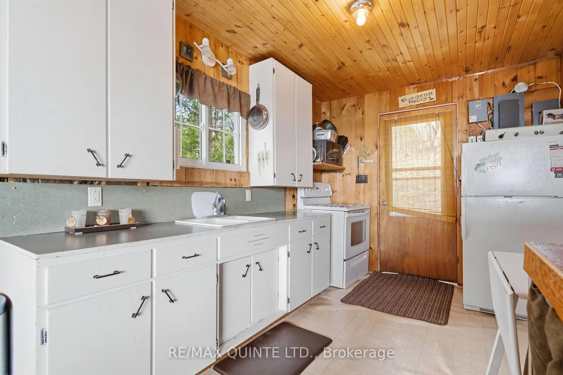Photo 11 of 165 Retriever Lane, Centre Hastings — HOMEH