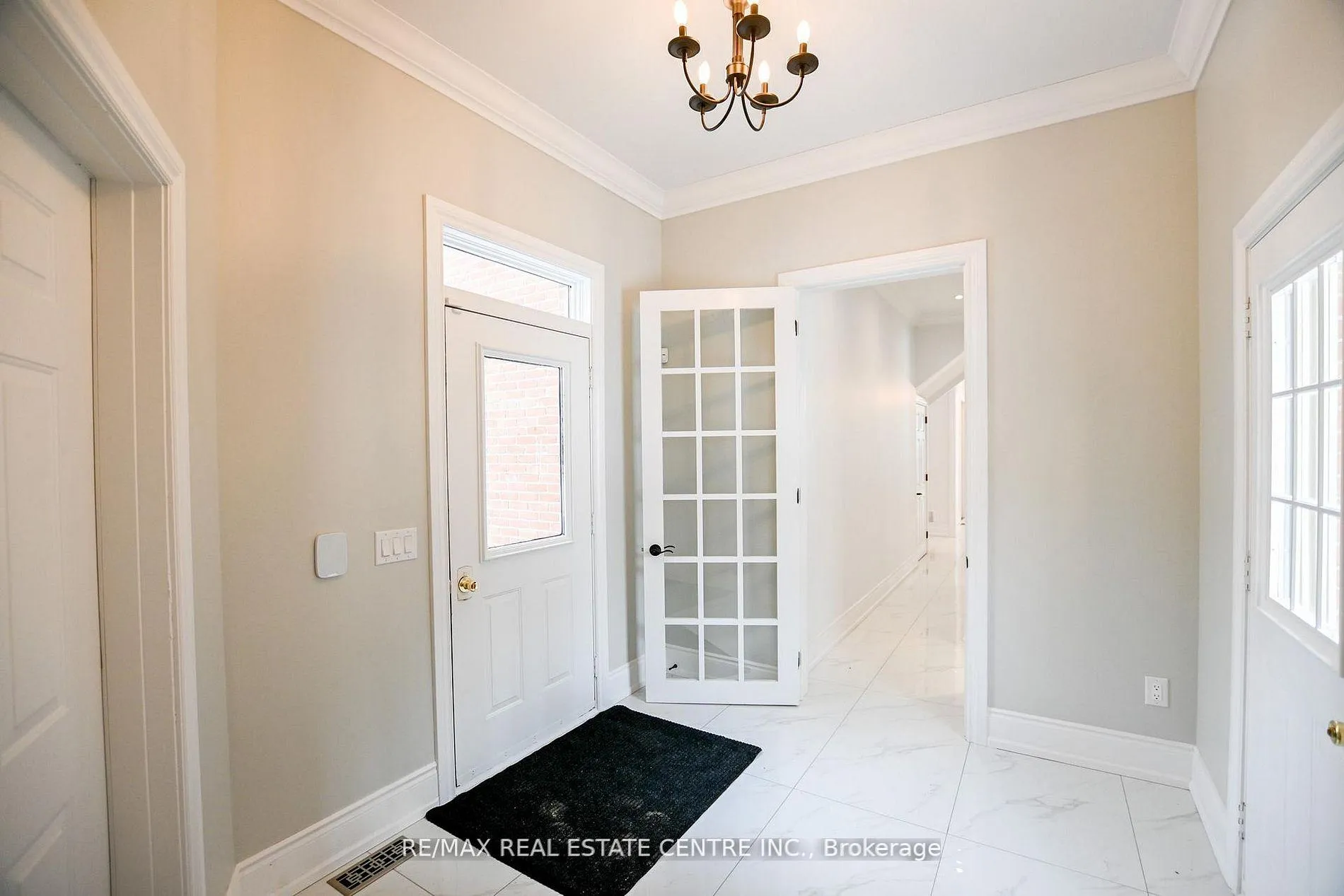Photo 17 of 12 Flaherty Lane, Caledon, Rural Caledon — HOMEH