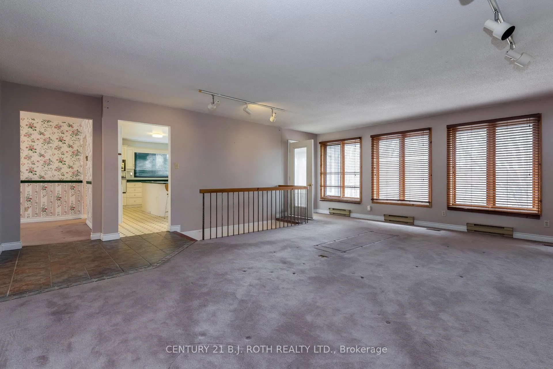 Photo 7 of 1056 Birchcliffe Crescent, Severn, Rural Severn — HOMEH