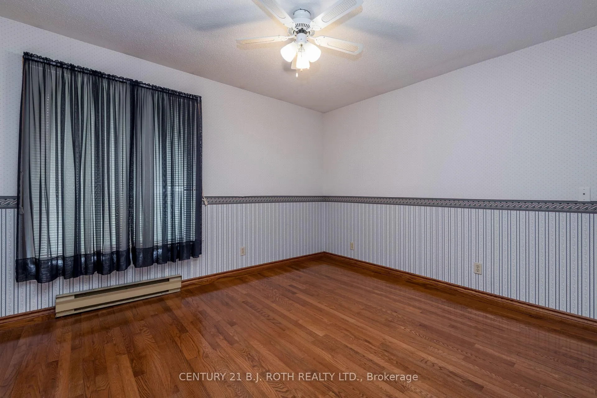 Photo 18 of 1056 Birchcliffe Crescent, Severn, Rural Severn — HOMEH