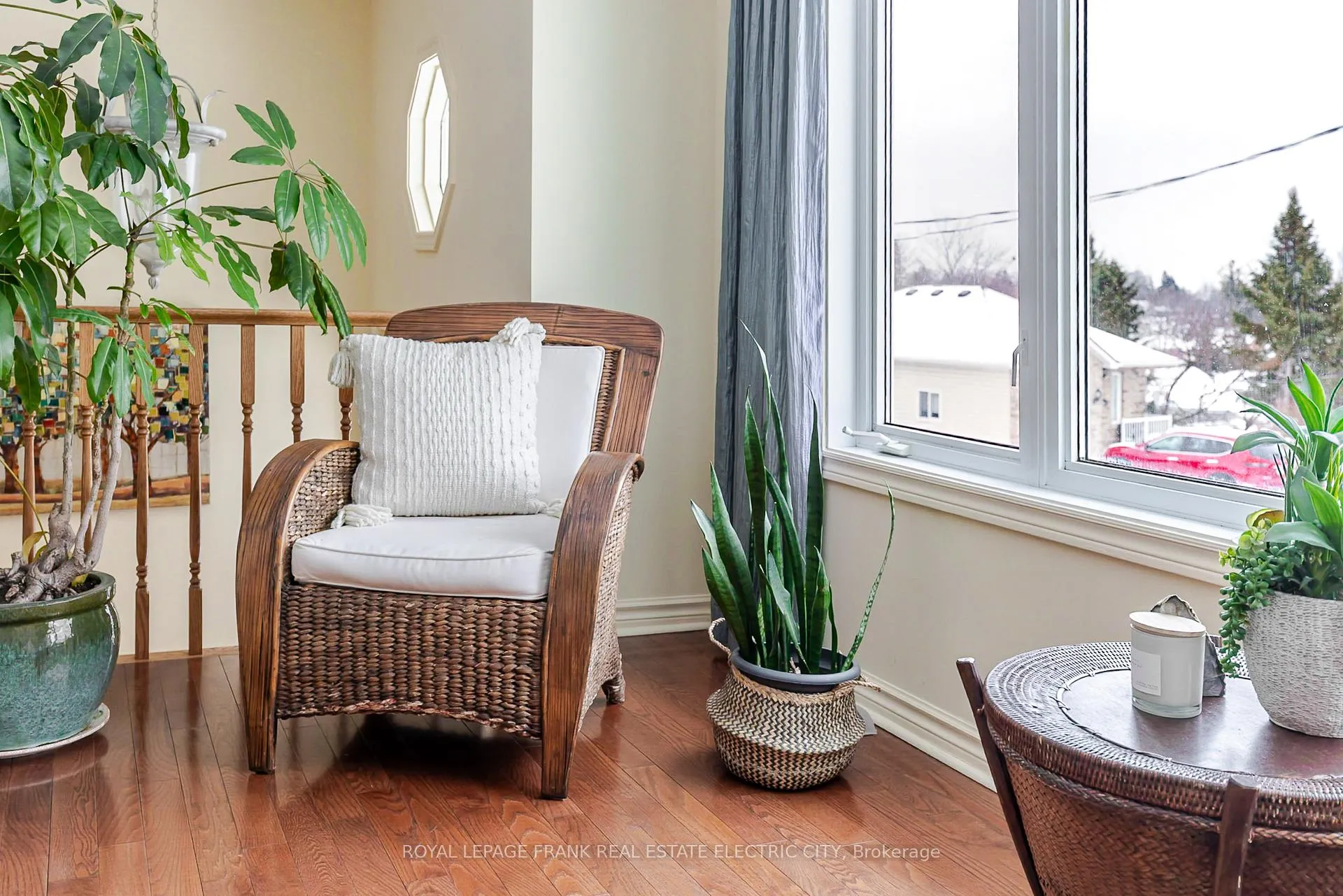 Photo 7 of 212 Gallagher Street, Peterborough, Northcrest Ward 5 — HOMEH