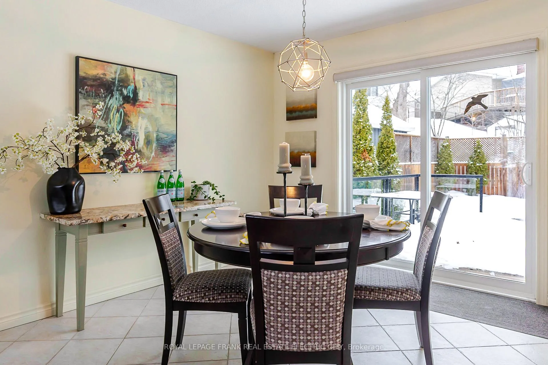 Photo 11 of 212 Gallagher Street, Peterborough, Northcrest Ward 5 — HOMEH