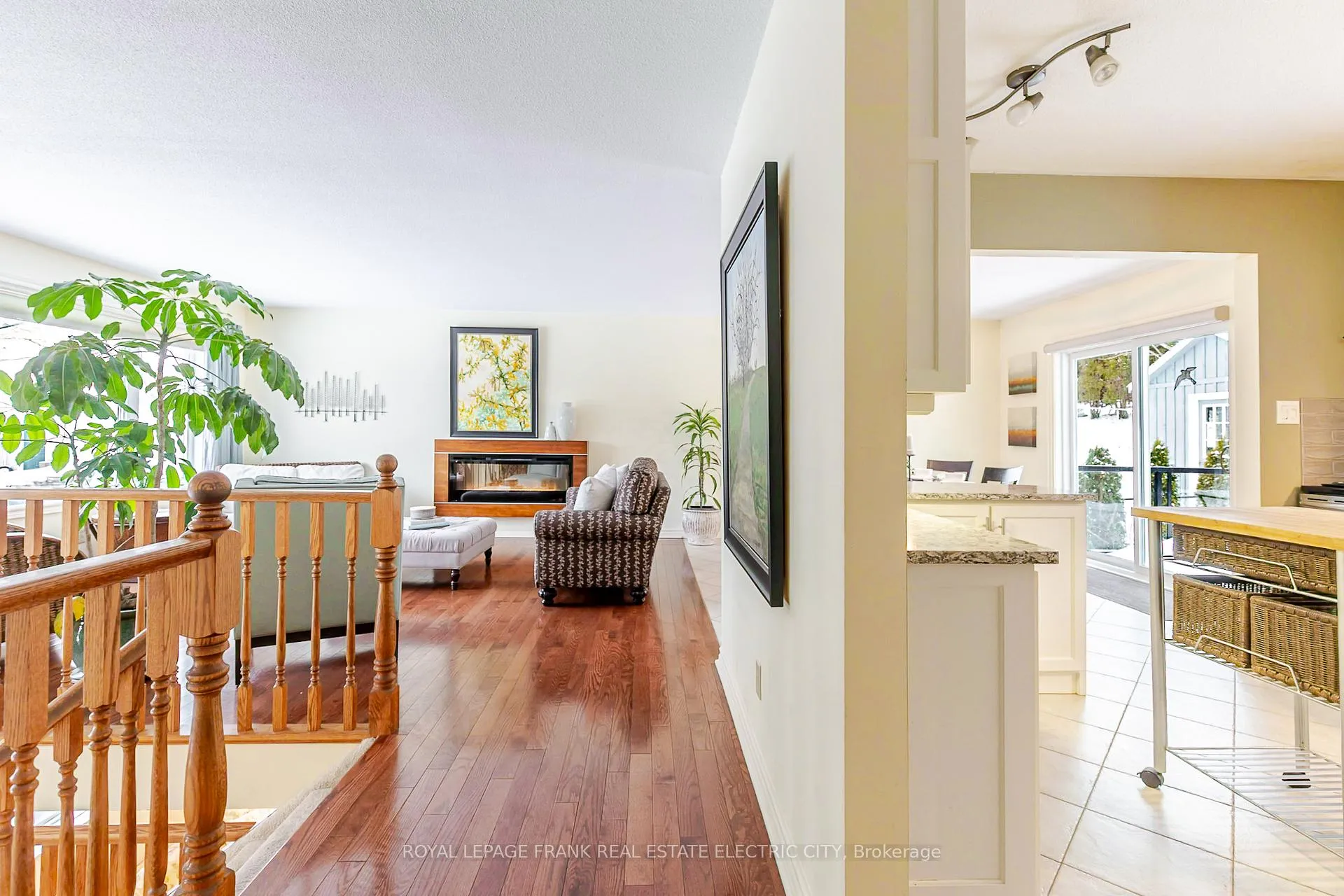 Photo 21 of 212 Gallagher Street, Peterborough, Northcrest Ward 5 — HOMEH