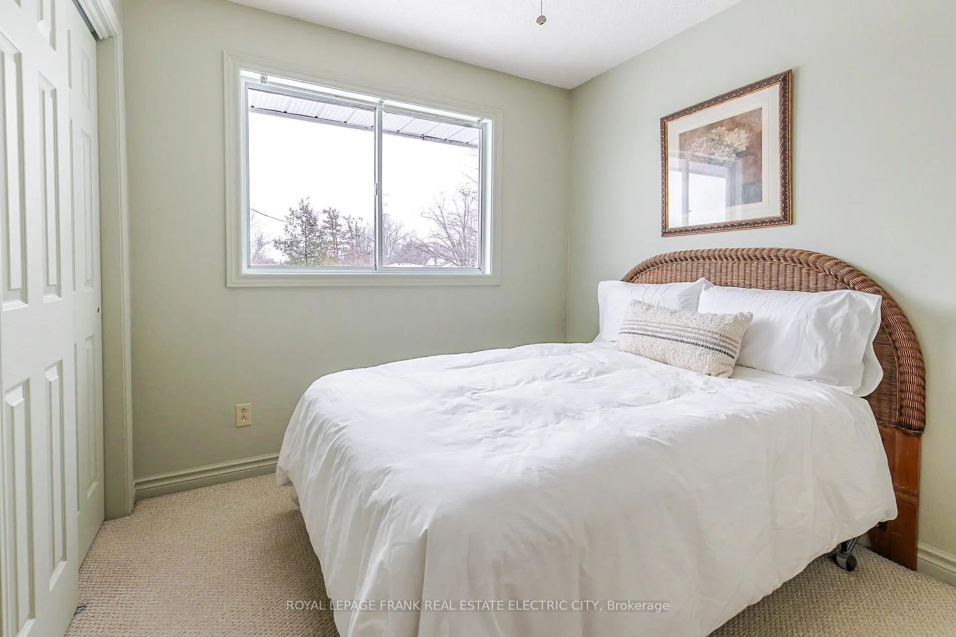 Photo 24 of 212 Gallagher Street, Peterborough, Northcrest Ward 5 — HOMEH