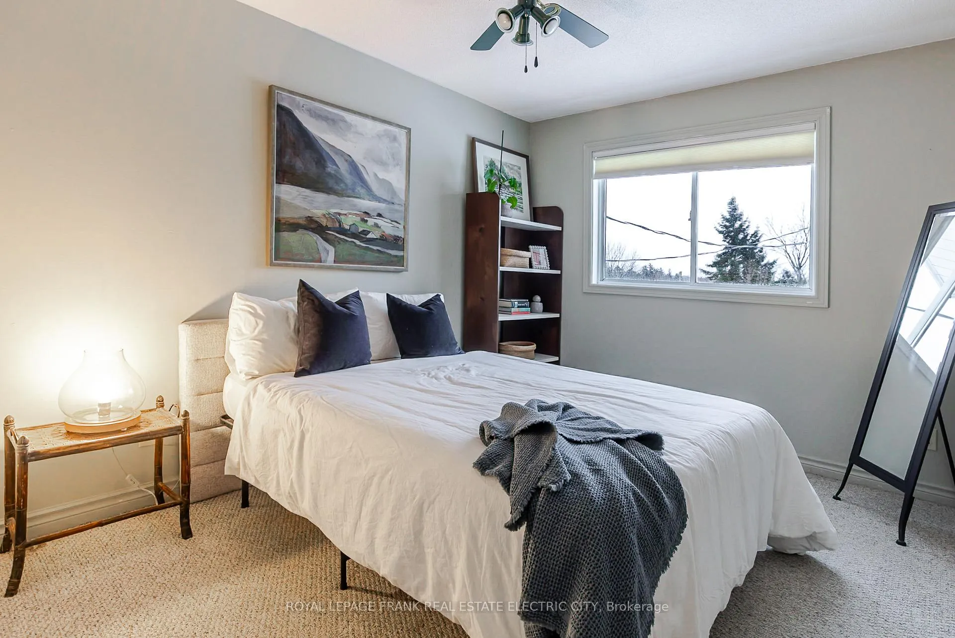 Photo 26 of 212 Gallagher Street, Peterborough, Northcrest Ward 5 — HOMEH