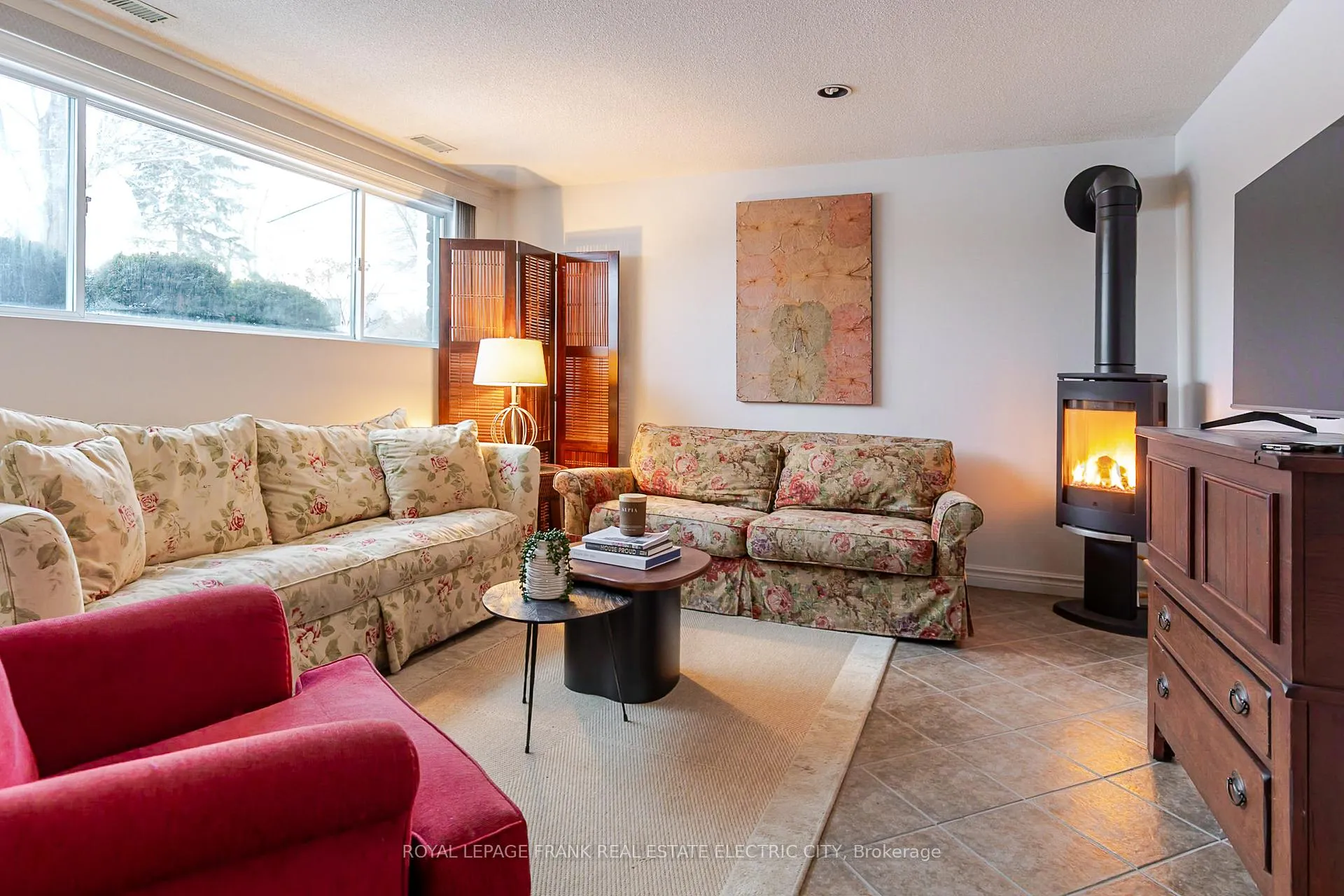 Photo 32 of 212 Gallagher Street, Peterborough, Northcrest Ward 5 — HOMEH