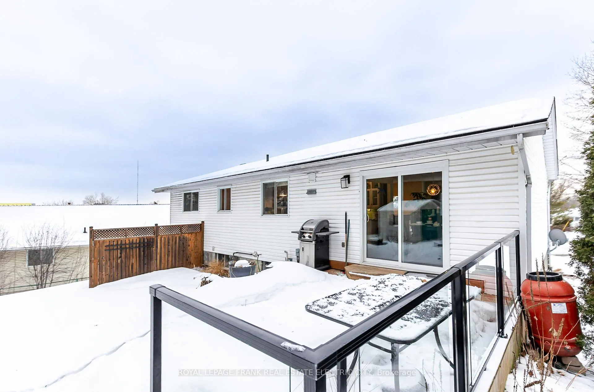 Photo 48 of 212 Gallagher Street, Peterborough, Northcrest Ward 5 — HOMEH