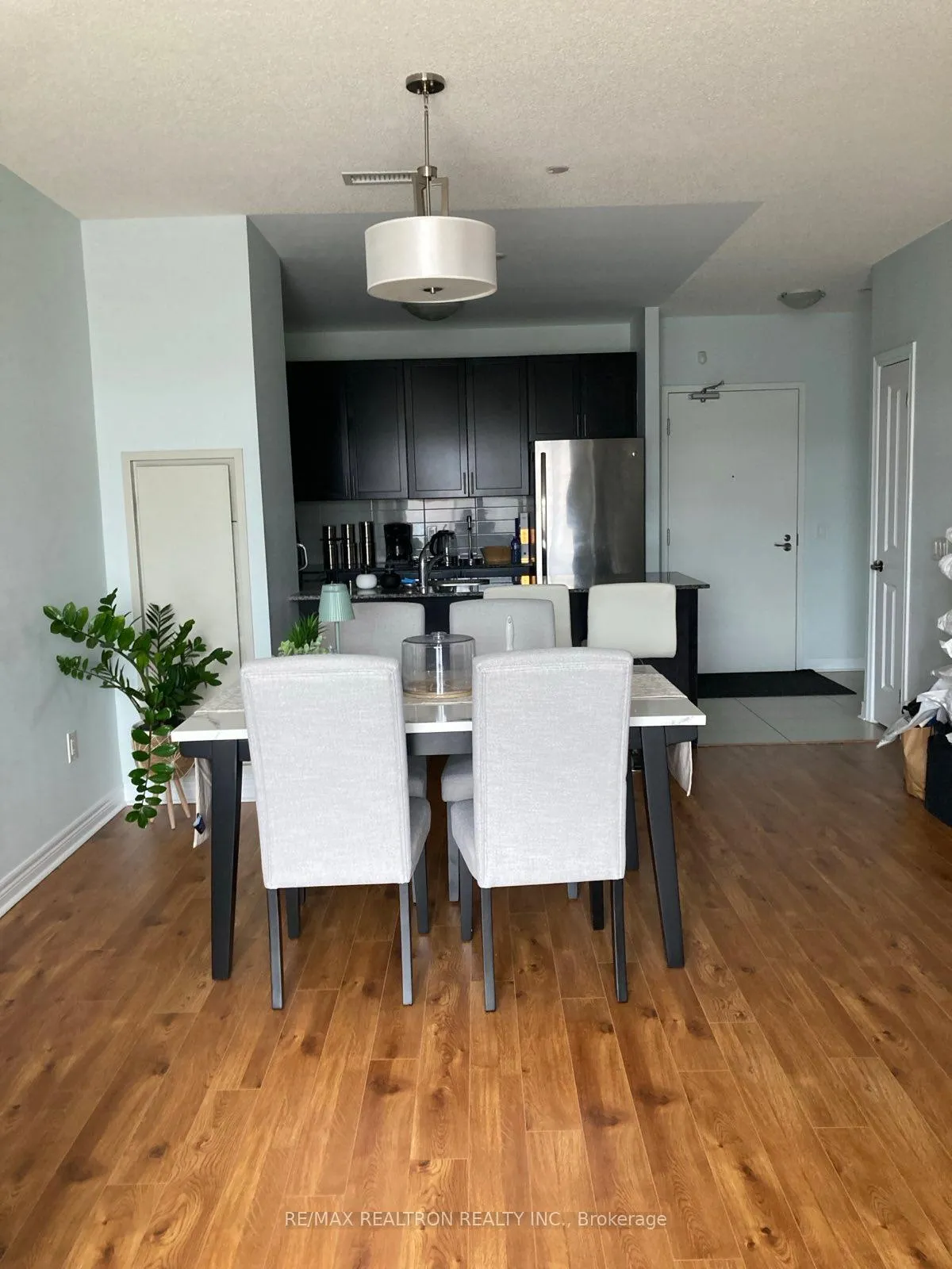 Photo 4 of Unit 9, 7325 Markham Road, Markham, Cedarwood — HOMEH