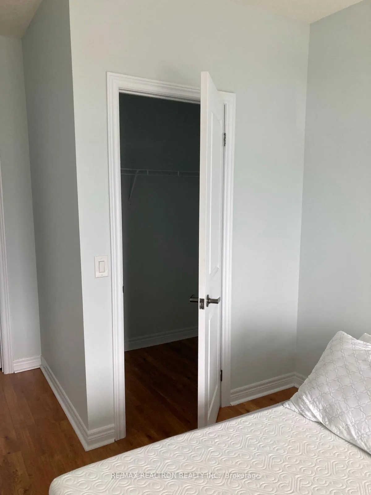 Photo 10 of Unit 9, 7325 Markham Road, Markham, Cedarwood — HOMEH