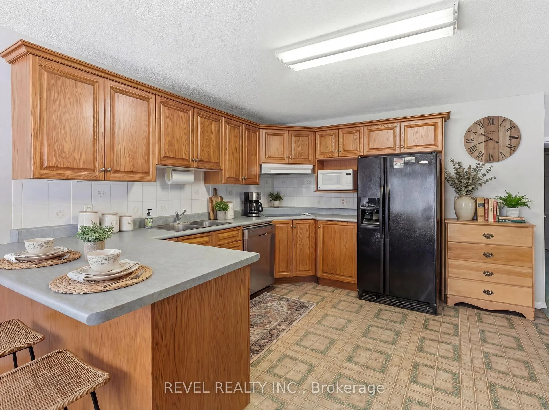 Photo 28 of 30 Castle Harbour Drive, Scugog, Port Perry — HOMEH