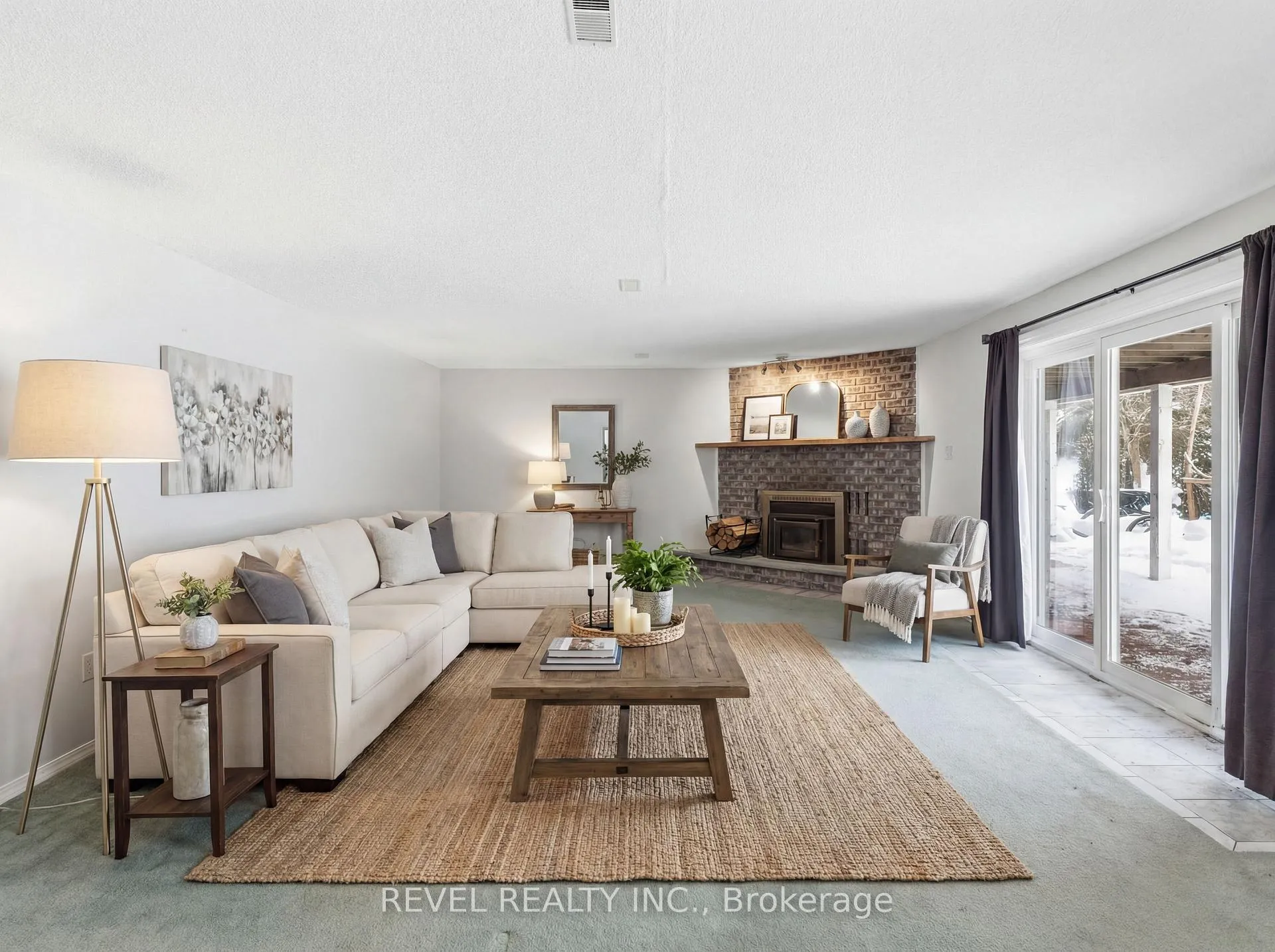 Photo 29 of 30 Castle Harbour Drive, Scugog, Port Perry — HOMEH