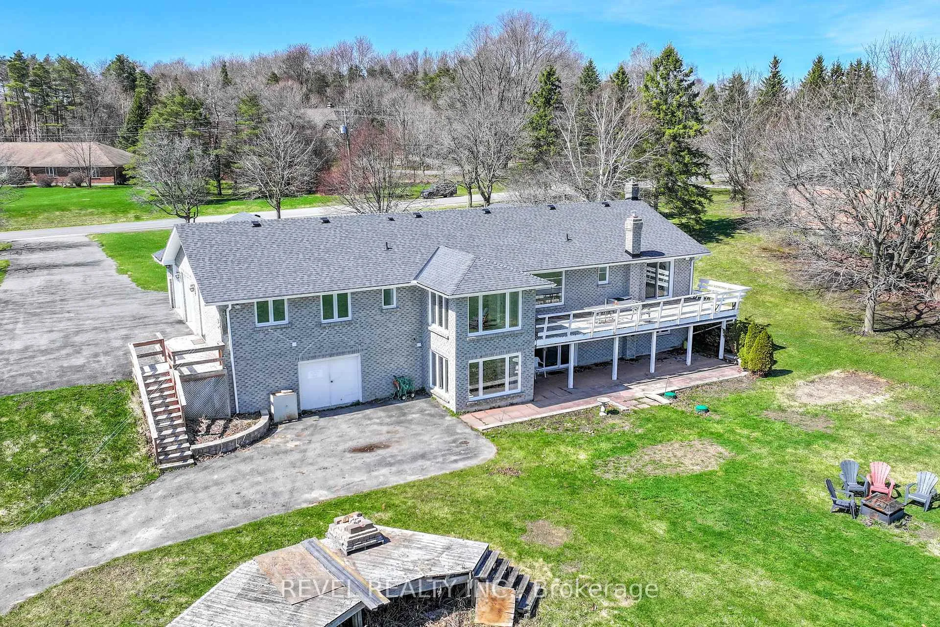 Photo 40 of 30 Castle Harbour Drive, Scugog, Port Perry — HOMEH