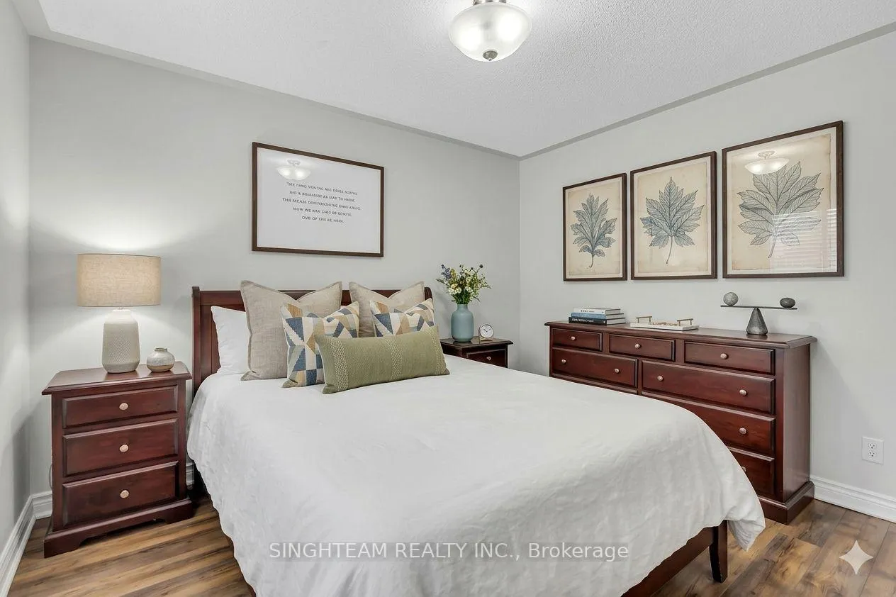 Photo 39 of 85 Cityview Circle, Barrie, Holly — HOMEH
