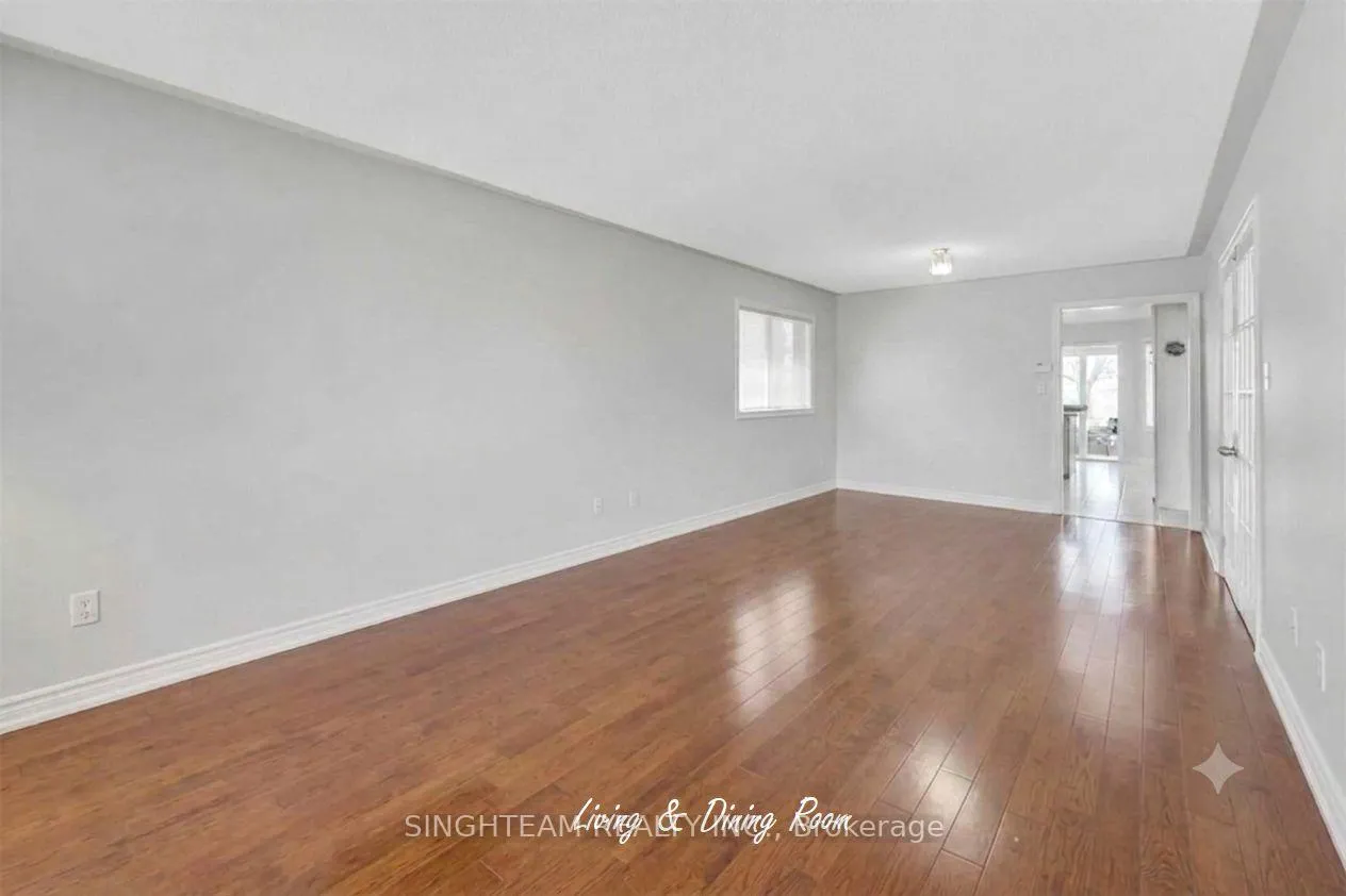 Photo 7 of 85 Cityview Circle, Barrie, Holly — HOMEH