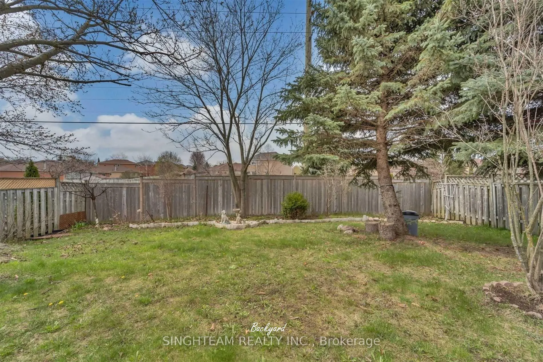 Photo 25 of 85 Cityview Circle, Barrie, Holly — HOMEH