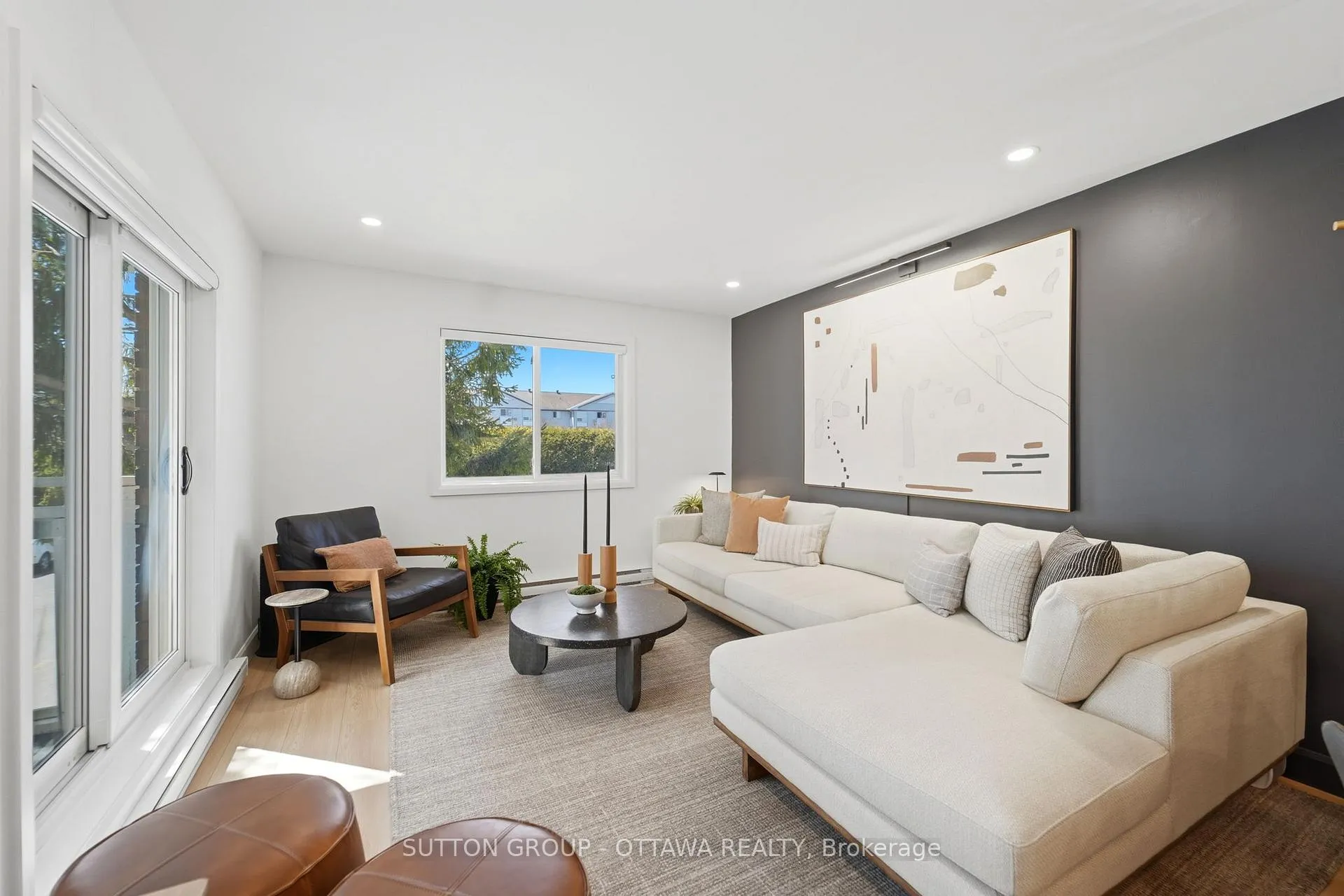 Photo 4 of Unit 101, 268 Lorry Greenberg Drive, Ottawa, Hunt Club Park/Greenboro — HOMEH