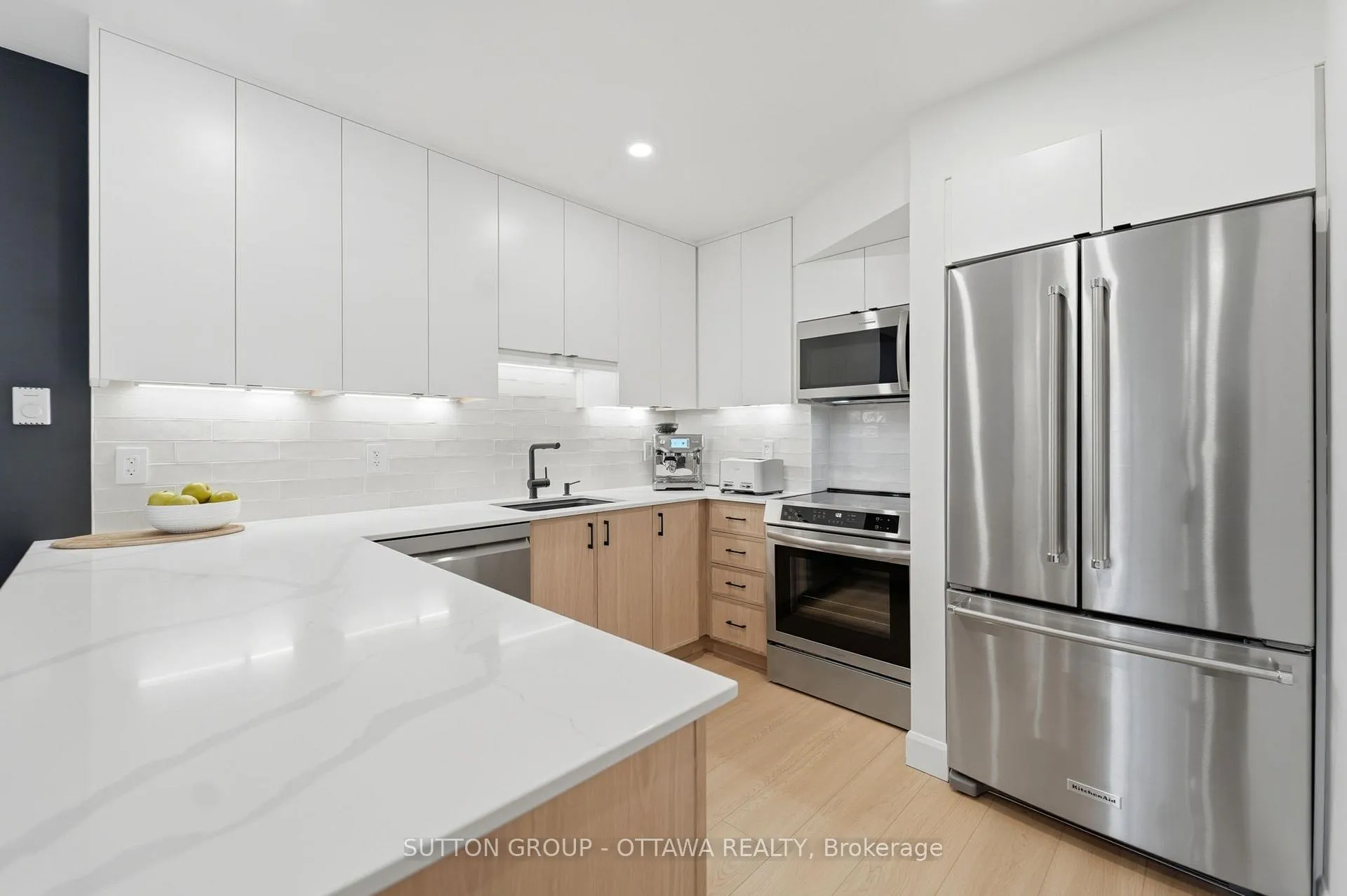 Photo 7 of Unit 101, 268 Lorry Greenberg Drive, Ottawa, Hunt Club Park/Greenboro — HOMEH
