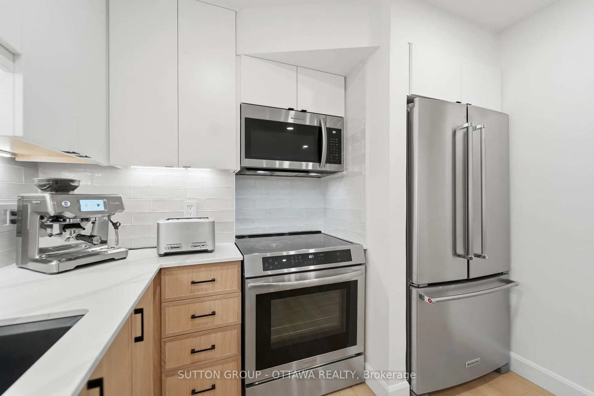 Photo 9 of Unit 101, 268 Lorry Greenberg Drive, Ottawa, Hunt Club Park/Greenboro — HOMEH